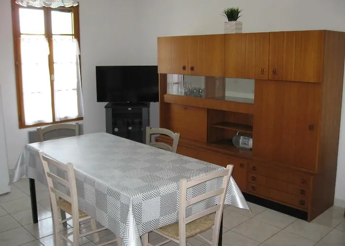 Joli T2 1Er Etage Ancienne Bergerie
