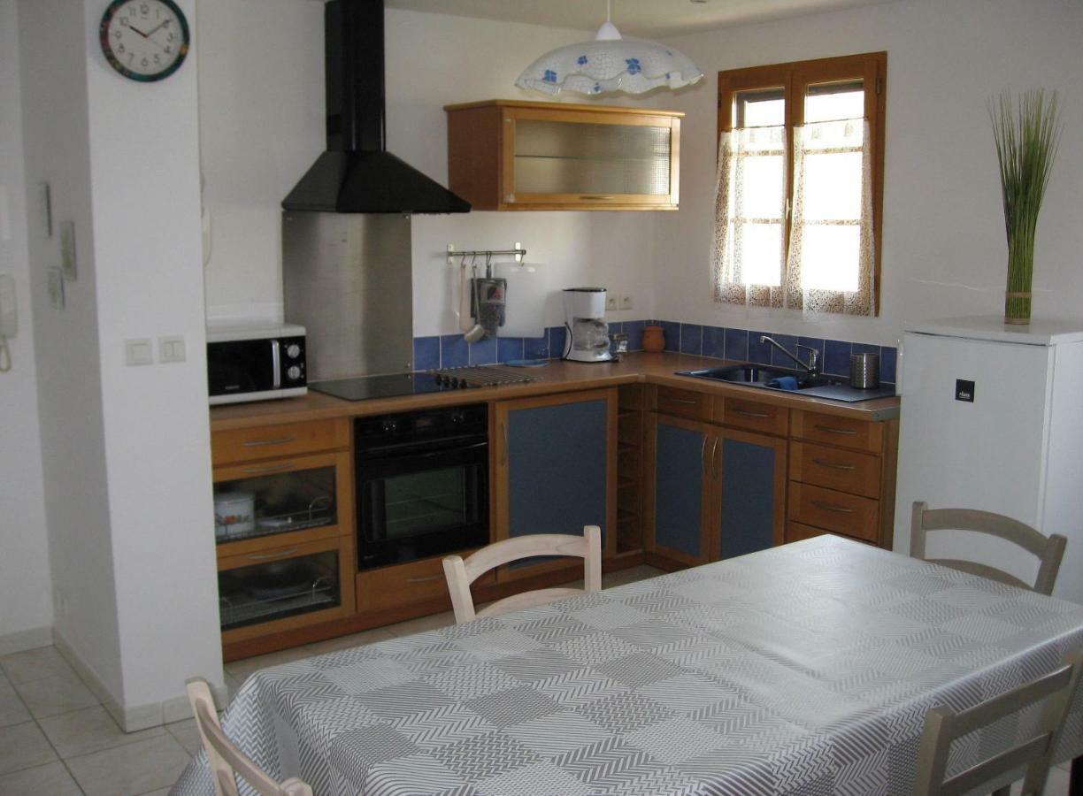 Joli T2 1er Etage Ancienne Bergerie Appartement *